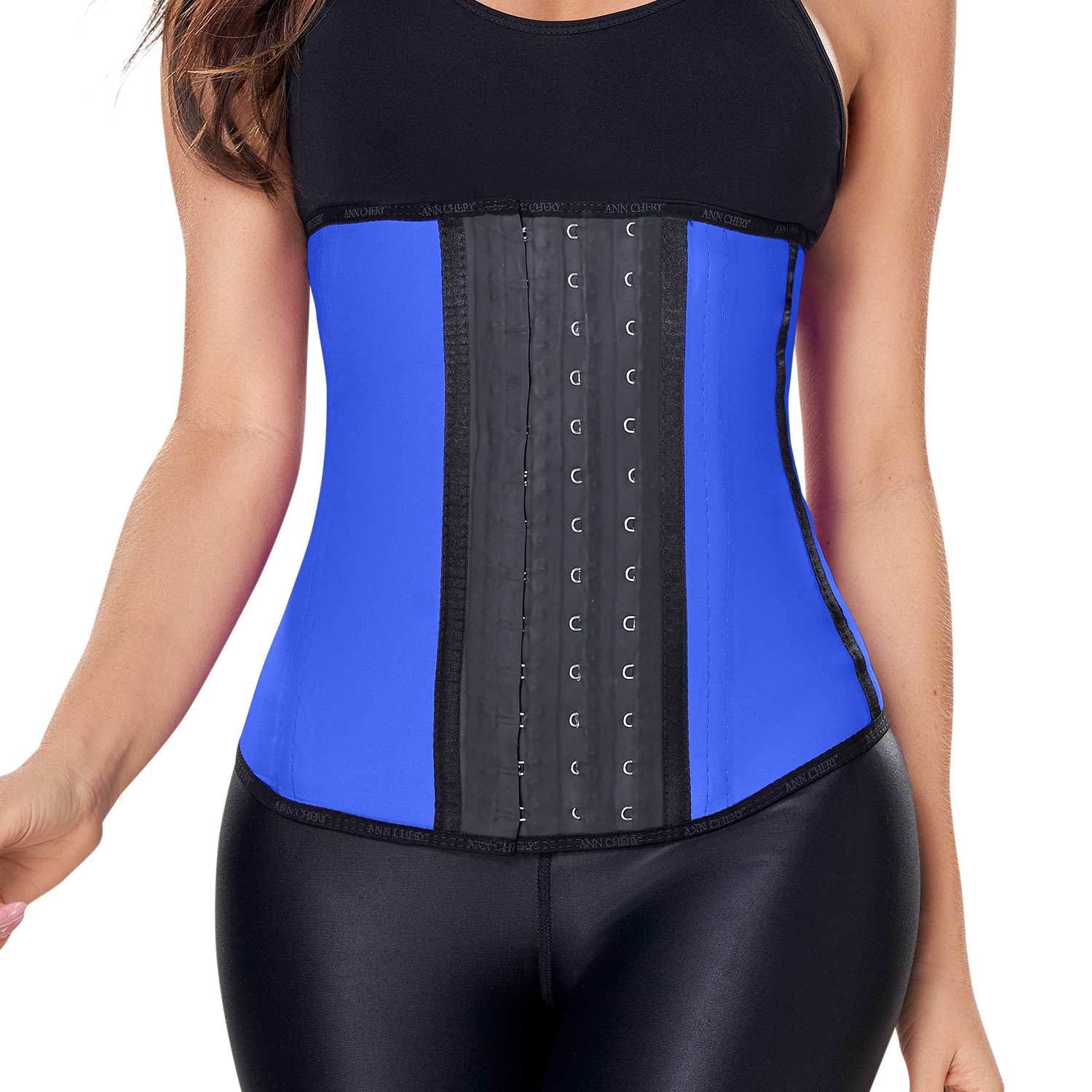 Ann Chery 2023 Deportiva Tres Broches Cinturilla en Látex- Talle Largo - Imagen 4