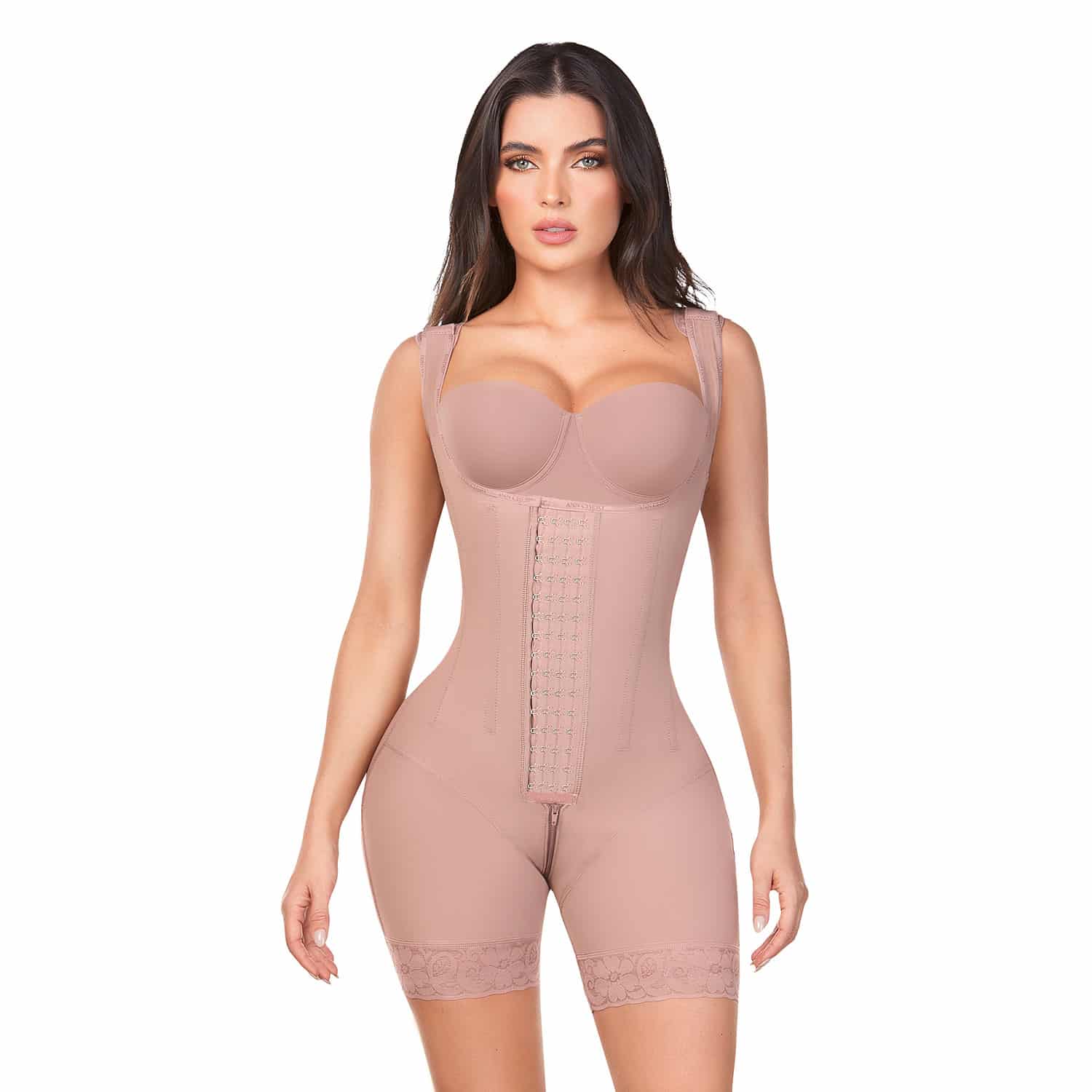 Ann Chery Faja Short Senos Libres 5165